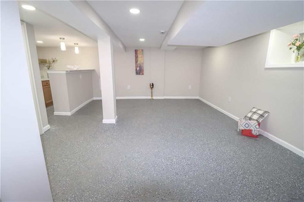 1236 Ewing Avenue — photo 30