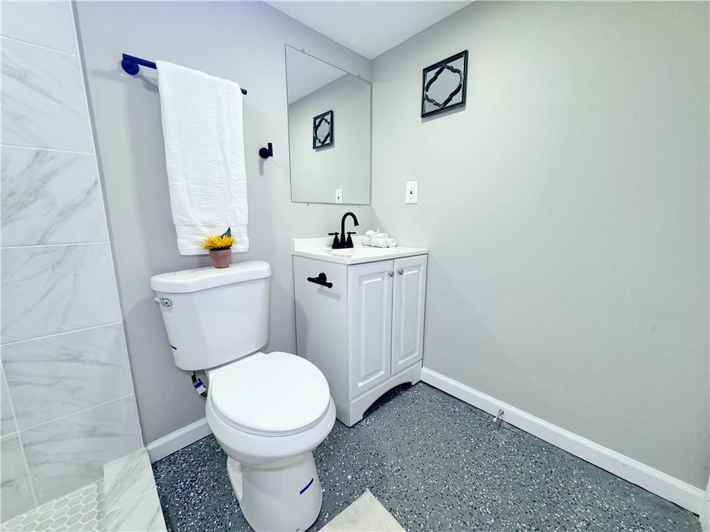 1236 Ewing Avenue — photo 35