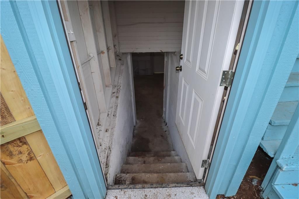 1236 Ewing Avenue — photo 46