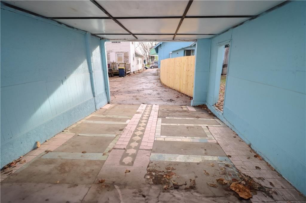 1236 Ewing Avenue — photo 47