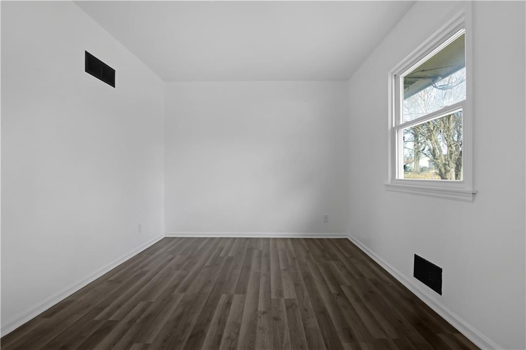 5235 Harris Avenue — photo 13