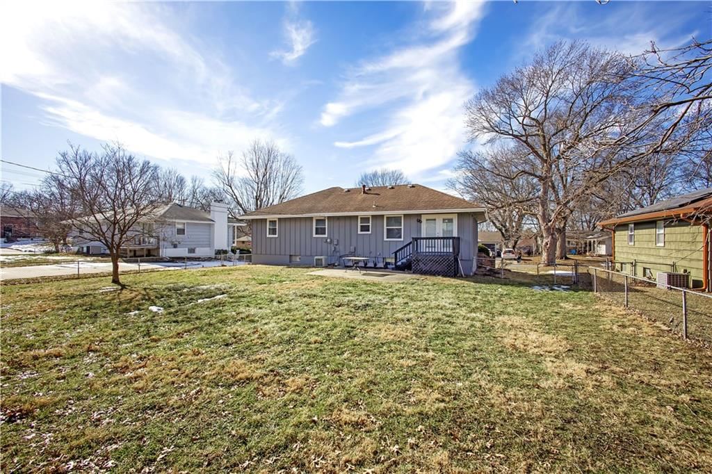 5235 Harris Avenue — photo 26