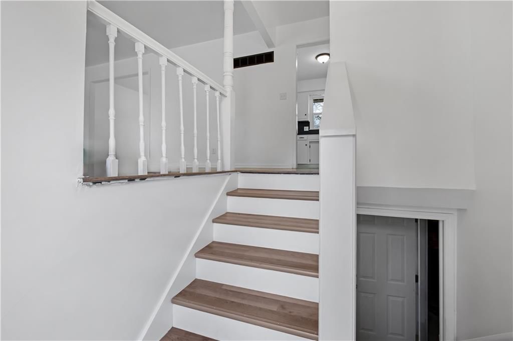 5235 Harris Avenue — photo 4
