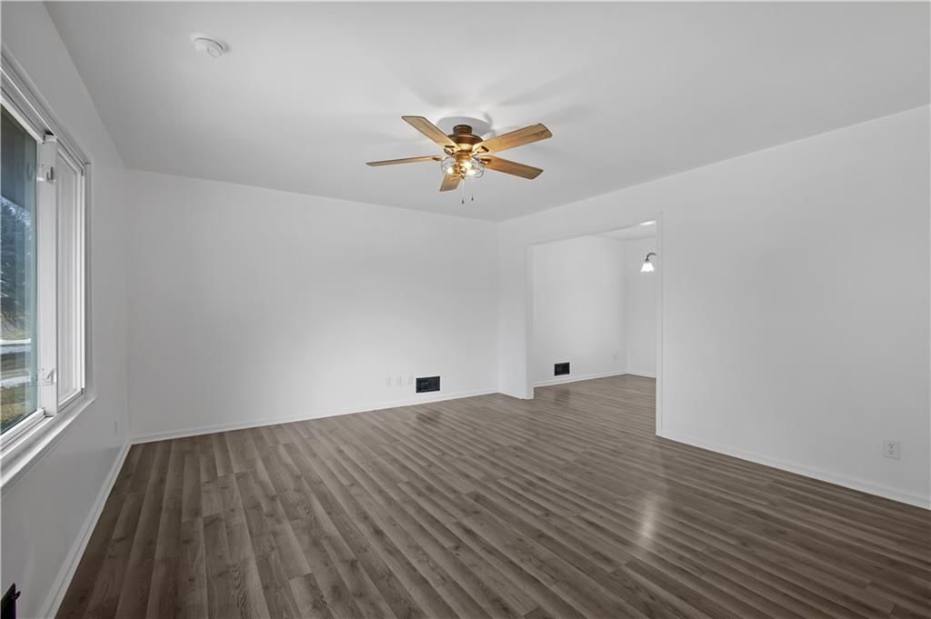 5235 Harris Avenue — photo 6