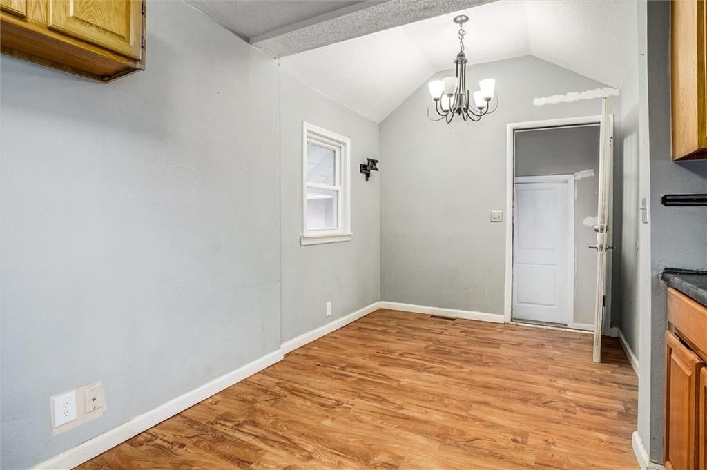 5724 Bennington Avenue — photo 11