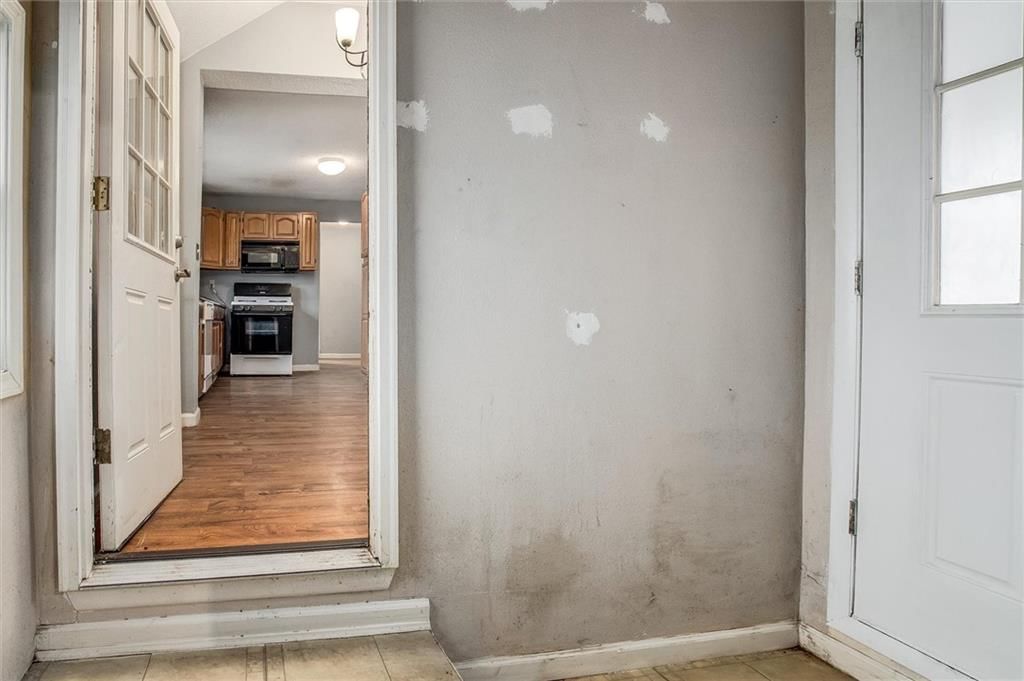 5724 Bennington Avenue — photo 14
