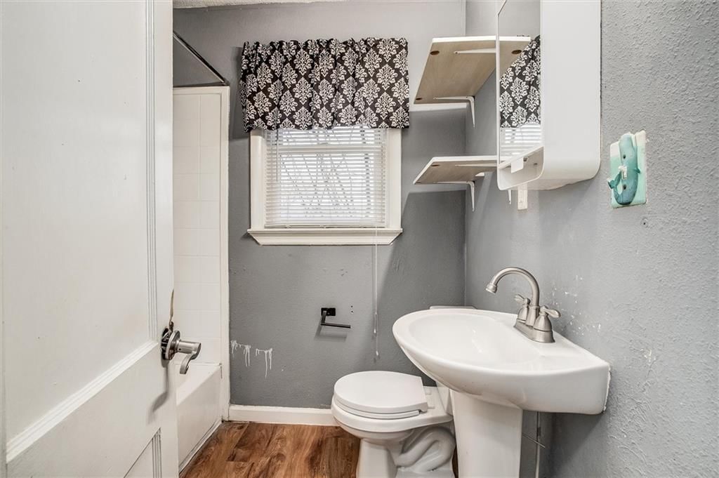 5724 Bennington Avenue — photo 15
