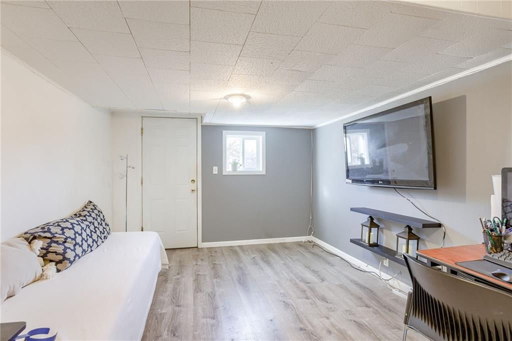 1249 Merriam Lane — photo 11