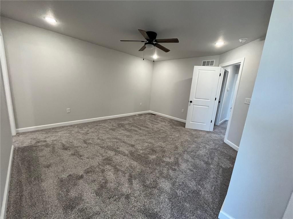 74 C SE 351 Road — photo 13