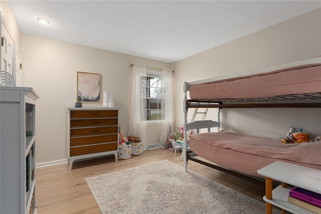 6011 N Wyandotte Street — photo 14