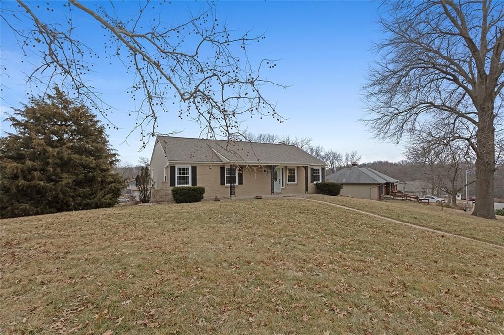 6011 N Wyandotte Street — photo 27