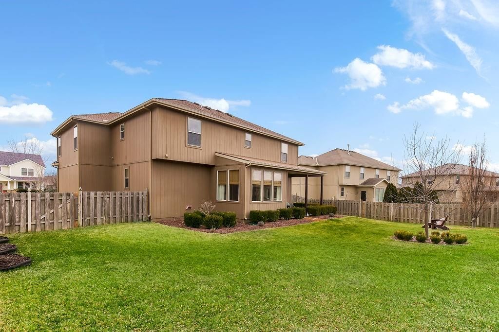 886 Clearview Drive — photo 33
