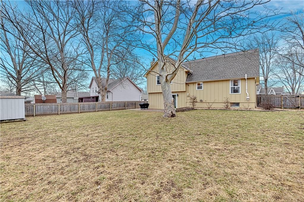 14912 S WYANDOTTE Drive — photo 27