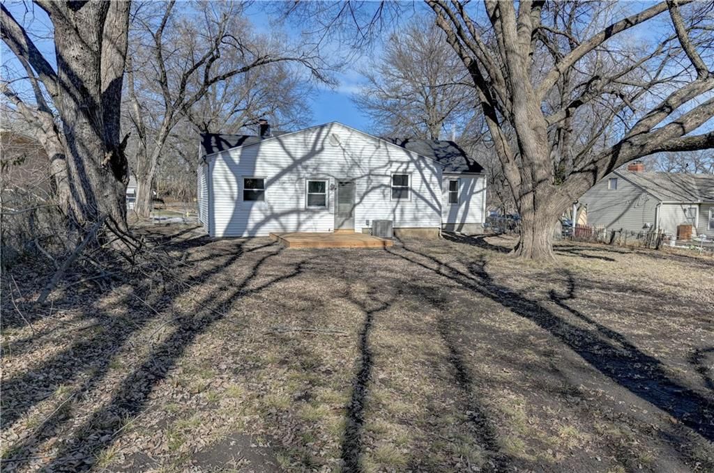 5603 E 141st Street — photo 50