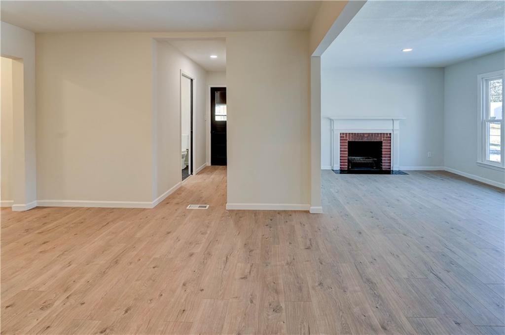 5603 E 141st Street — photo 10