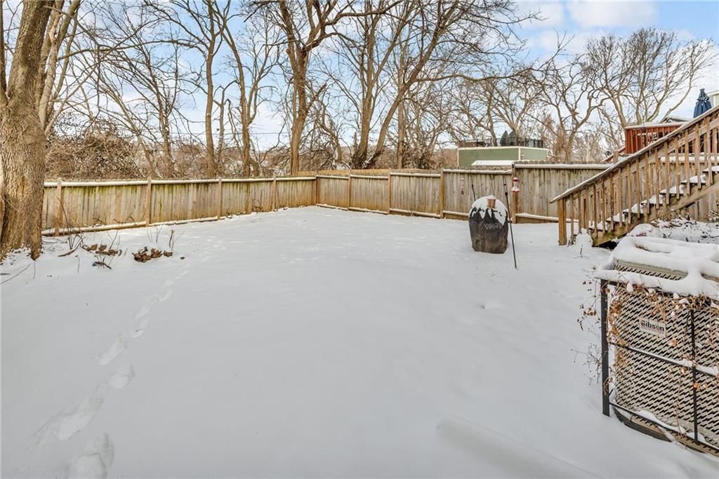 522 Bellefontaine Avenue — photo 25