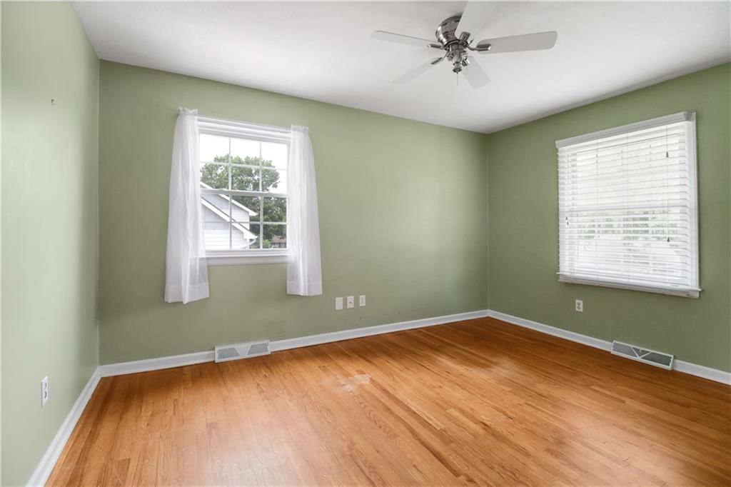 249 N Winnebago Drive — photo 12