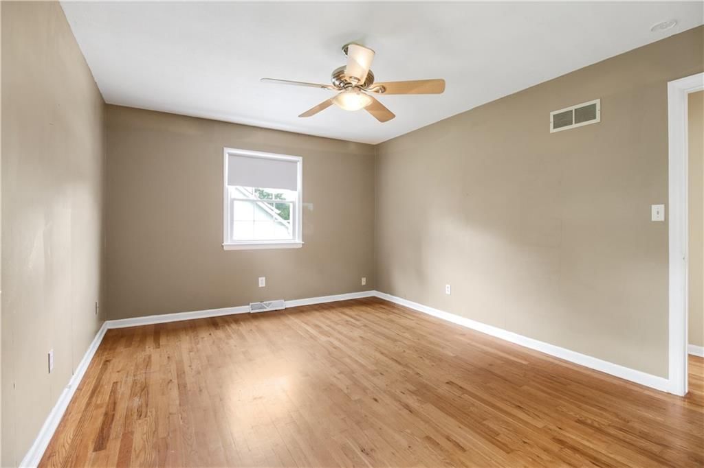 249 N Winnebago Drive — photo 15