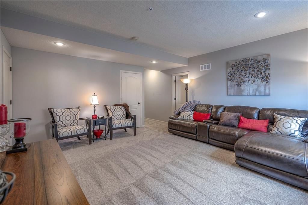 15841 W 61ST Terrace — photo 27