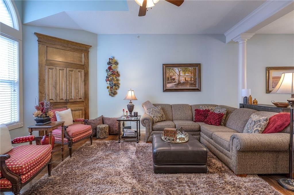 15841 W 61ST Terrace — photo 5