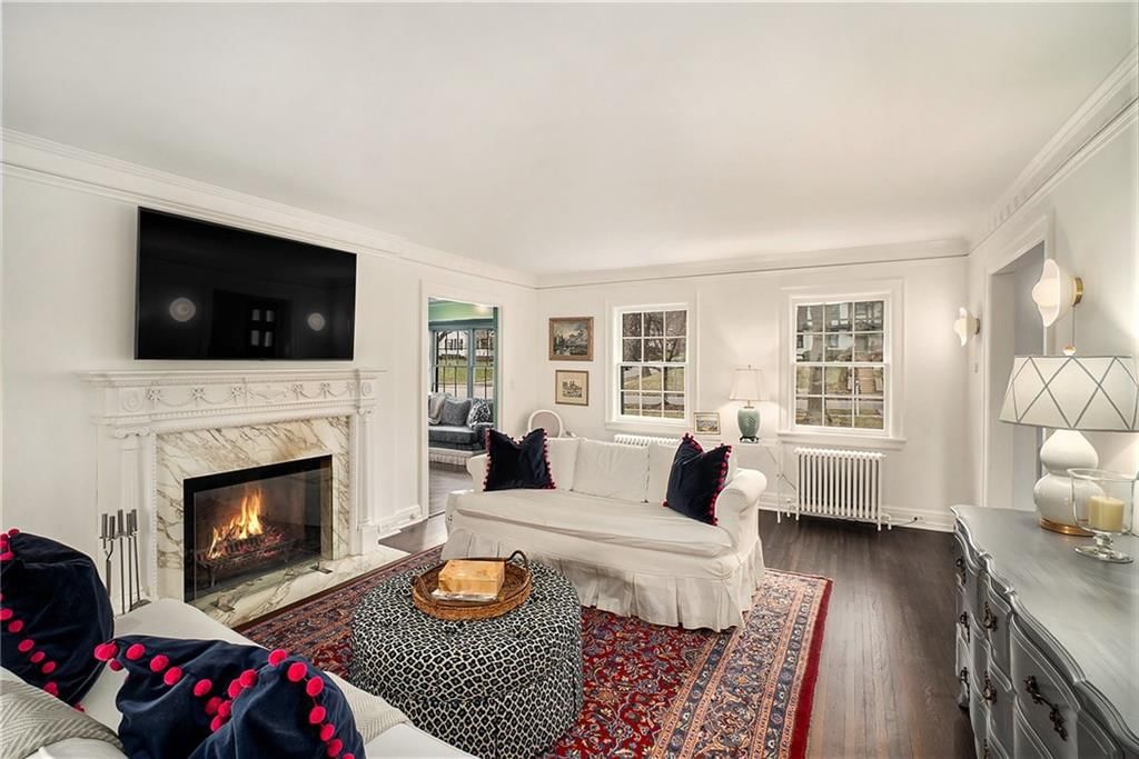 600 W 57th Street — photo 18