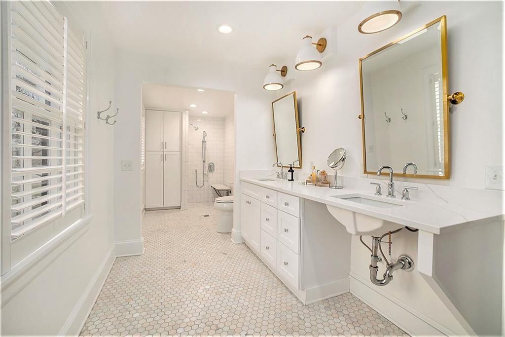 600 W 57th Street — photo 28