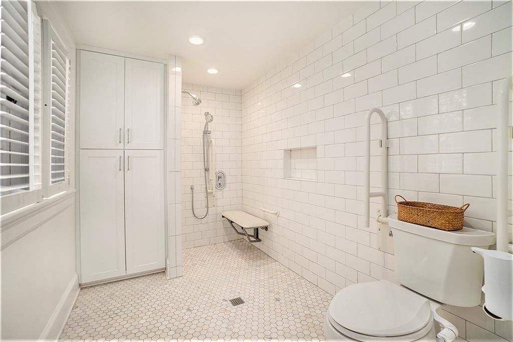600 W 57th Street — photo 29