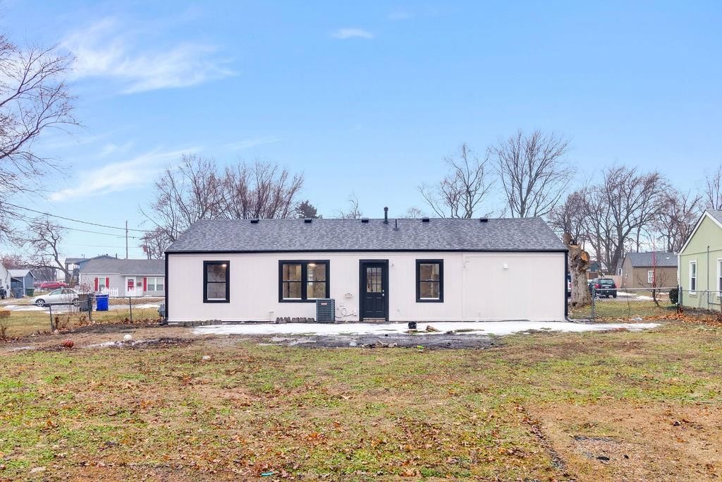 904 S Edgemere Drive — photo 17