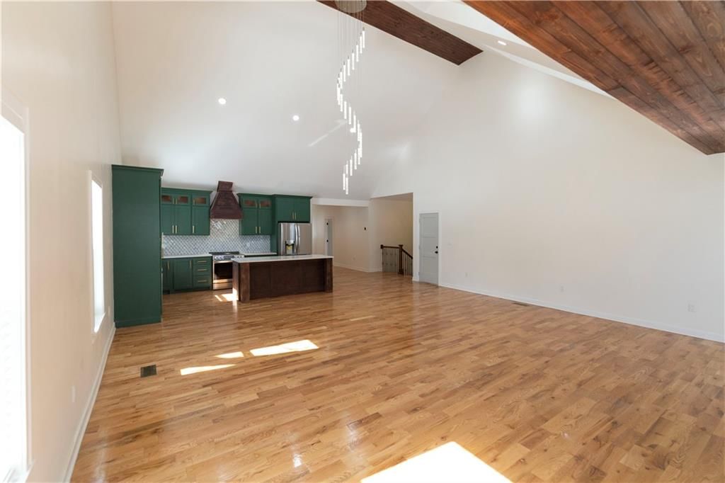 8520 England Street — photo 13