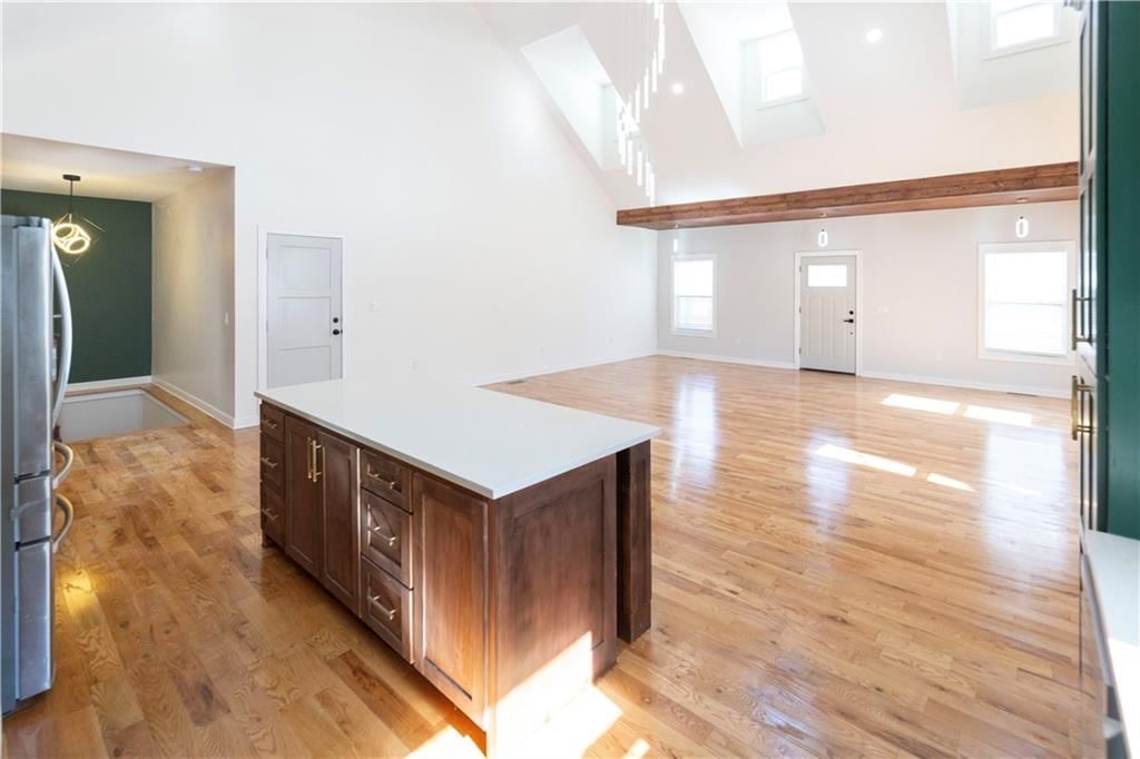 8520 England Street — photo 15