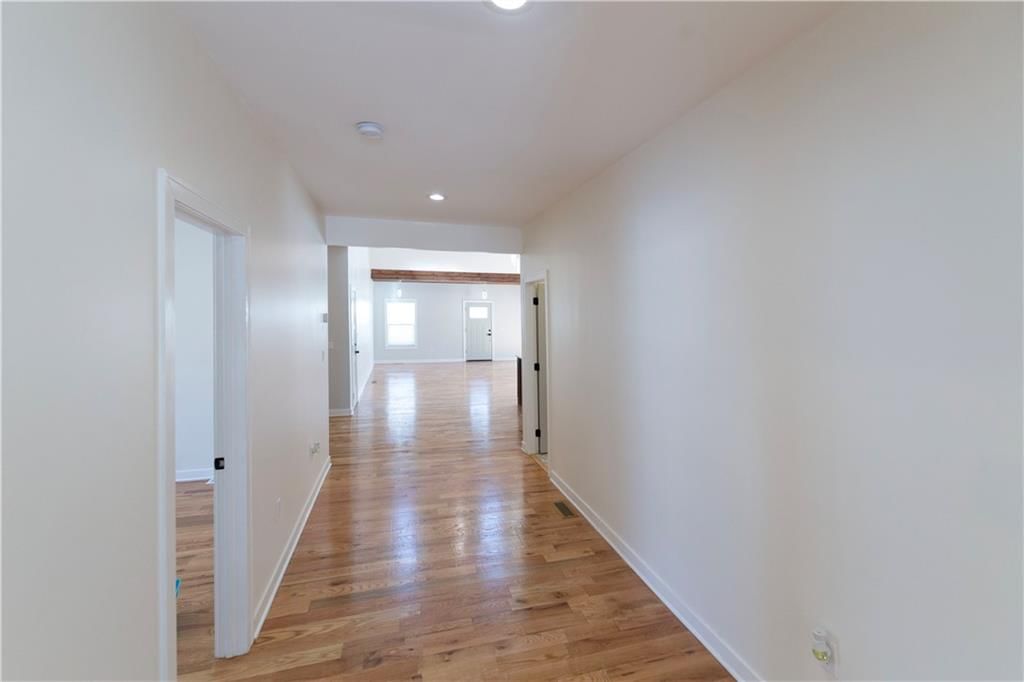 8520 England Street — photo 28