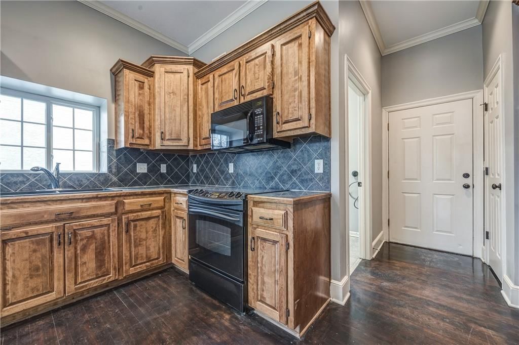 15994 W 161 Street — photo 19