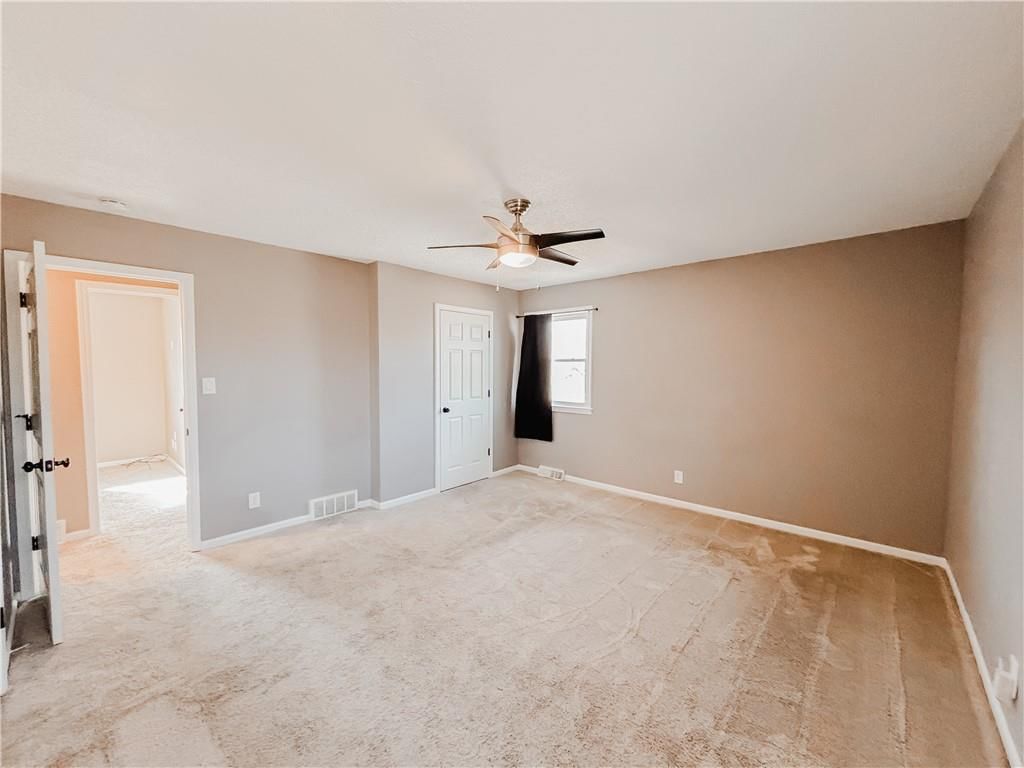 930 Josela Court — photo 11