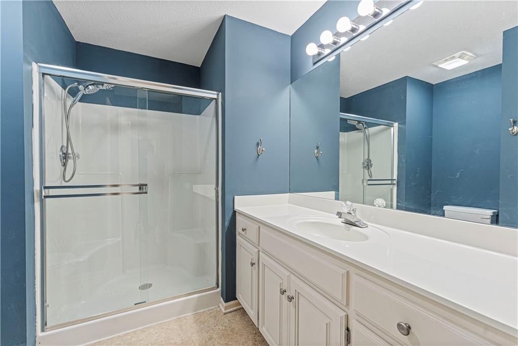 5717 NE Maybrook Road — photo 18