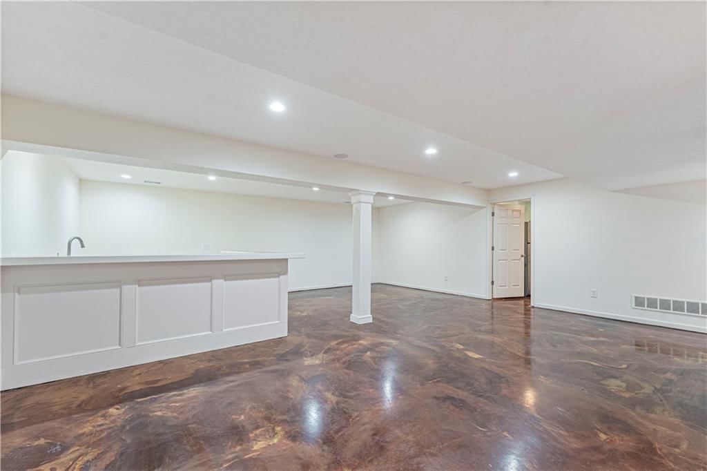 5717 NE Maybrook Road — photo 9