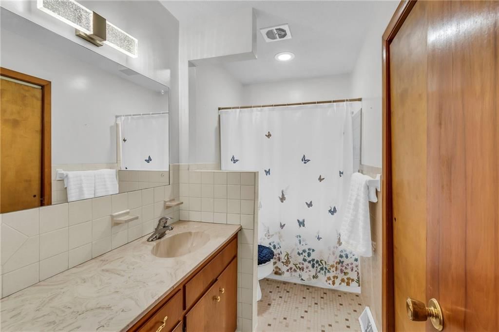 4805 N Lister Avenue — photo 19