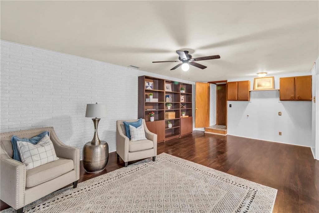 4805 N Lister Avenue — photo 24
