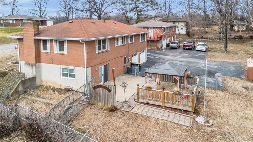4805 N Lister Avenue — photo 36