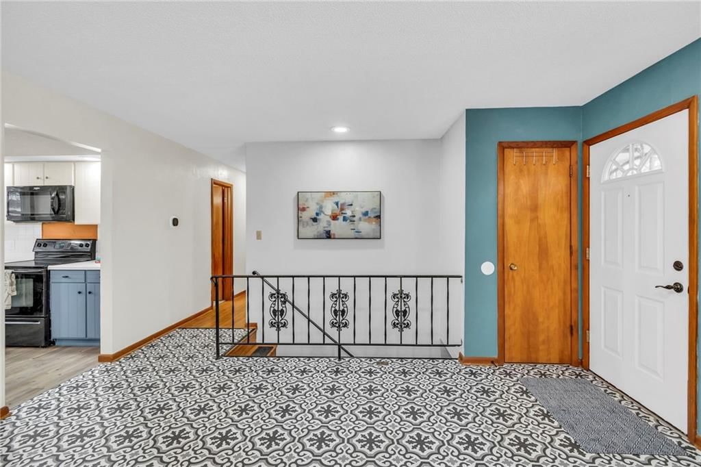 4805 N Lister Avenue — photo 5