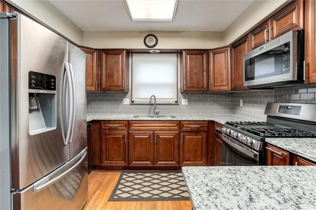 11208 W 114 Street — photo 10