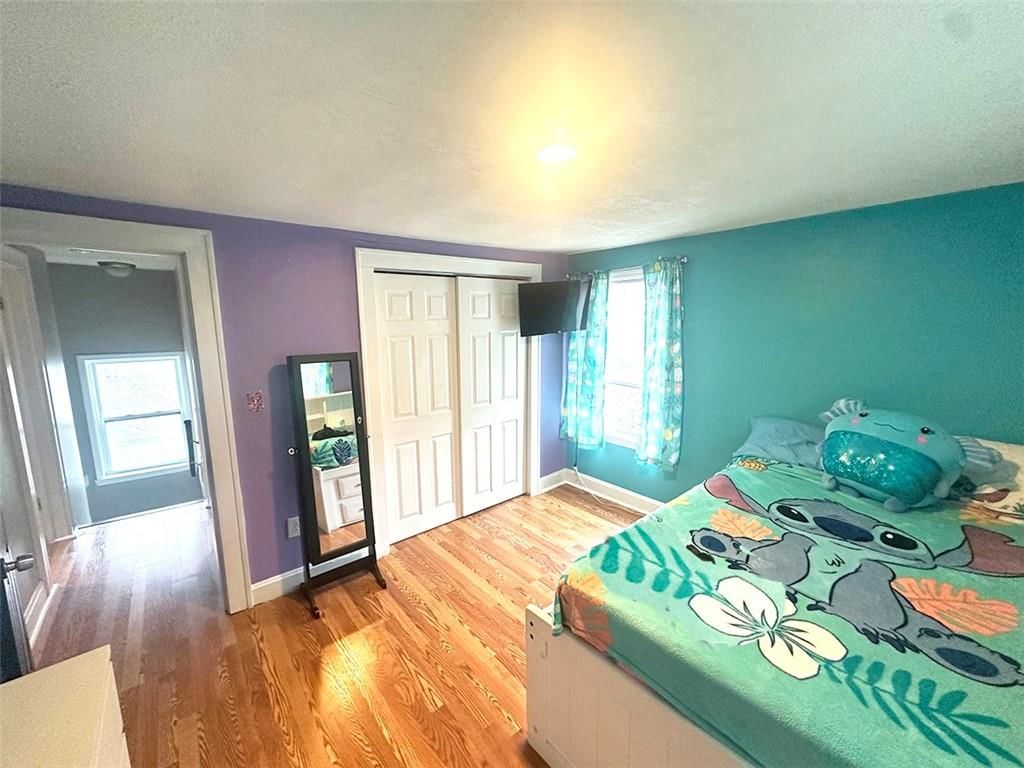 318 N Crysler Avenue — photo 27