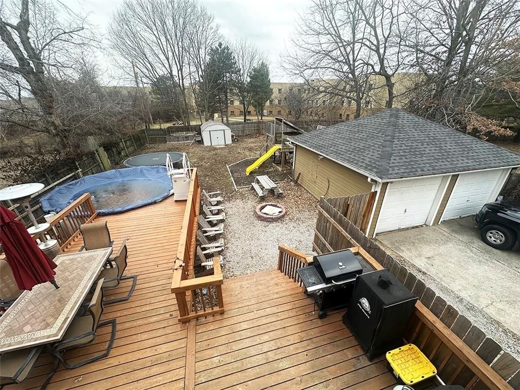 318 N Crysler Avenue — photo 31