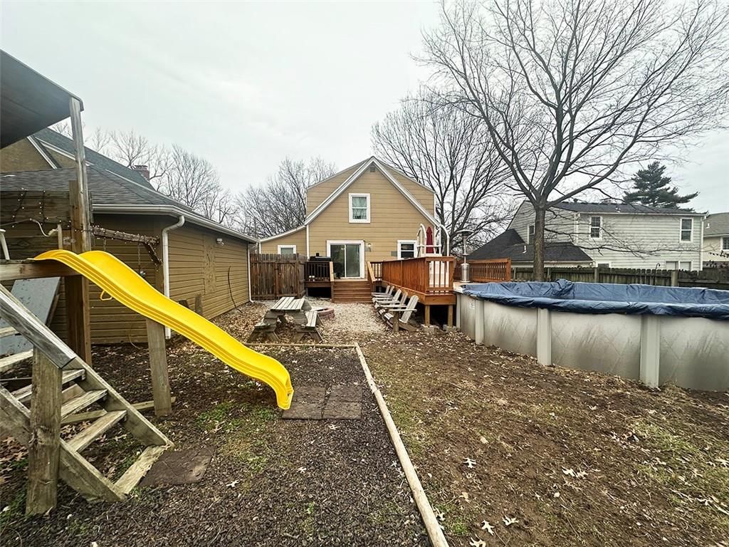 318 N Crysler Avenue — photo 78