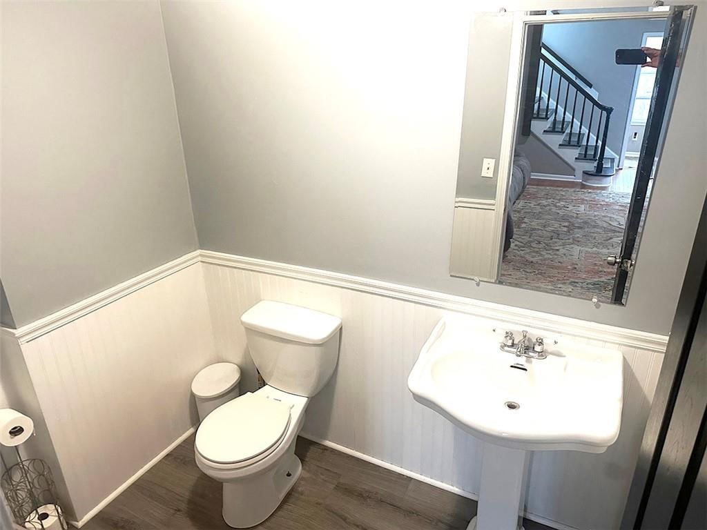 318 N Crysler Avenue — photo 84
