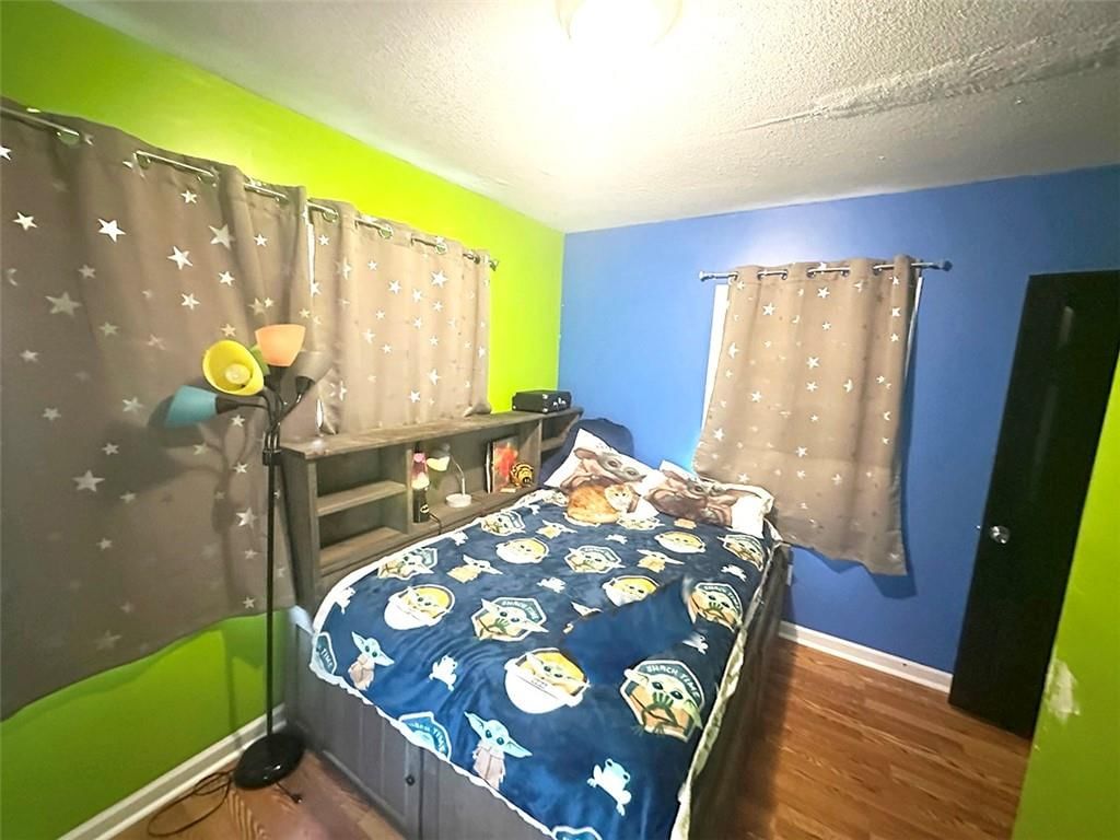 318 N Crysler Avenue — photo 85