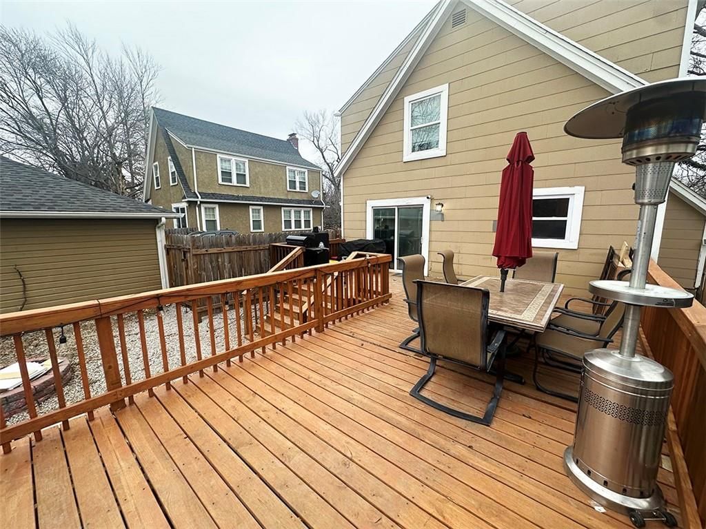318 N Crysler Avenue — photo 95