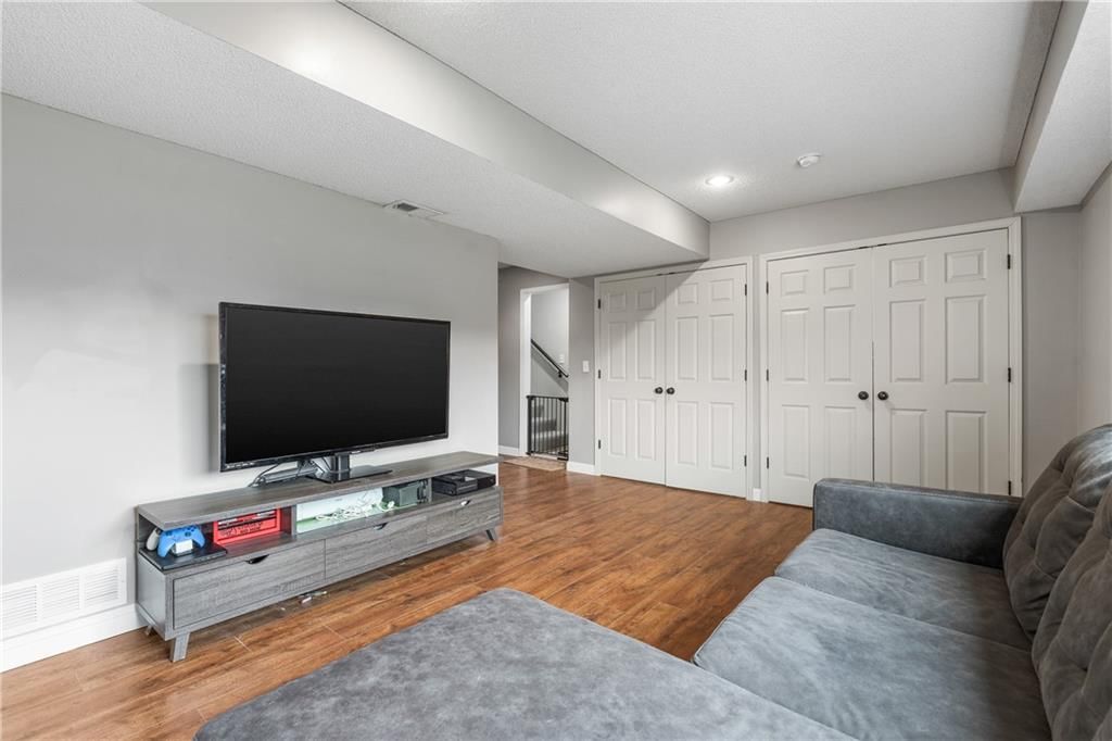 715 N Olive Street — photo 30