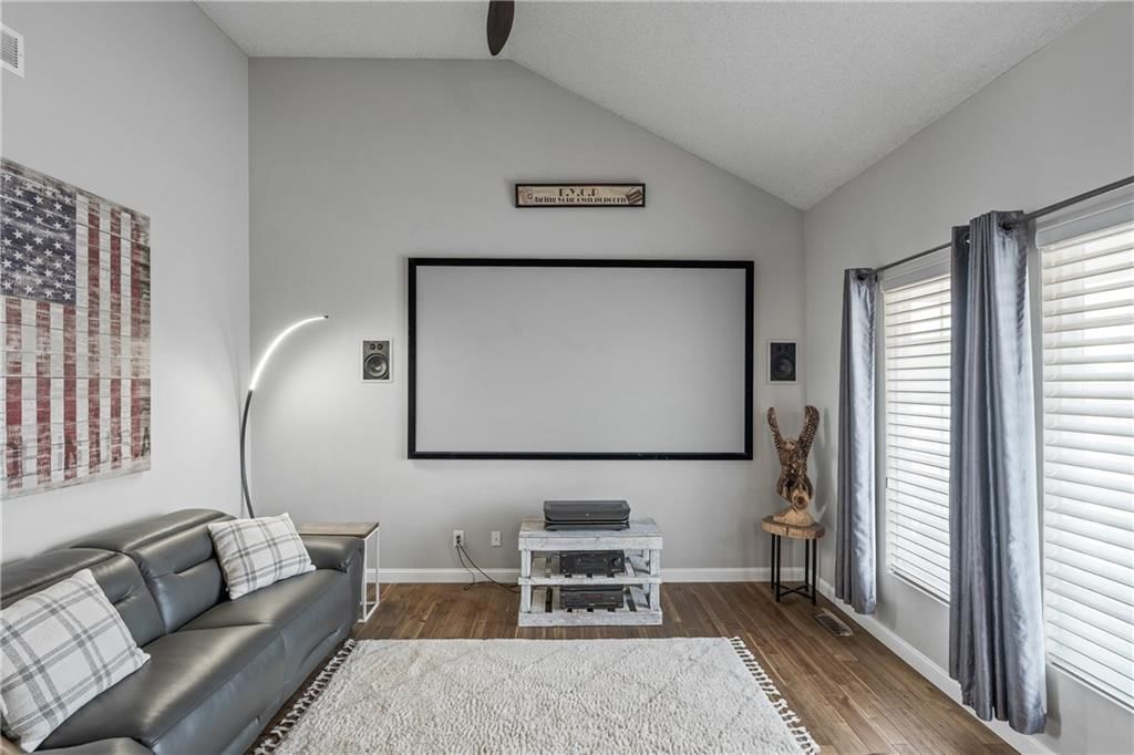 715 N Olive Street — photo 5