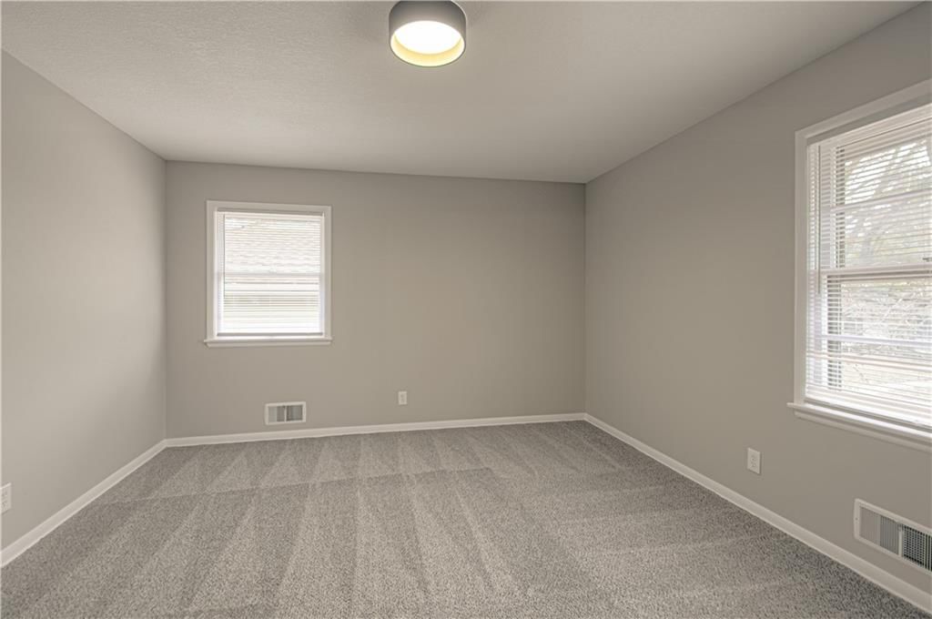 10420 Baltimore Avenue — photo 24