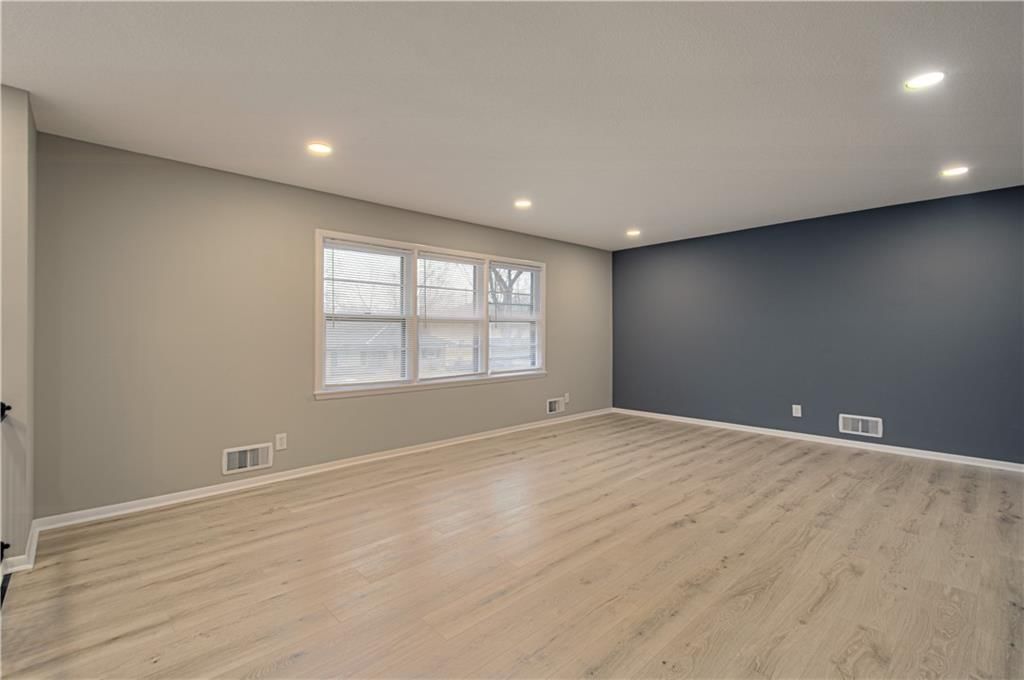 10420 Baltimore Avenue — photo 5